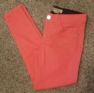 Democracy Women's Coral Jeans Size 2